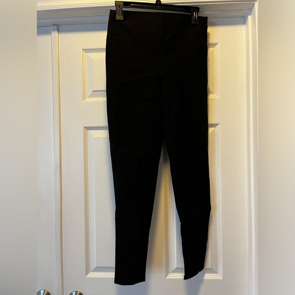 Suzy Shier Black Dress Pants Size Medium - Picture 3 of 3